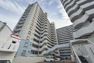 ファミールハイツ城東A棟