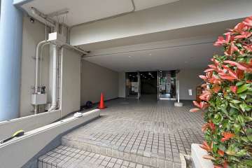 エントランスアプローチ