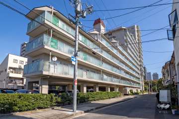 ファミール城東の外観（南西側から）