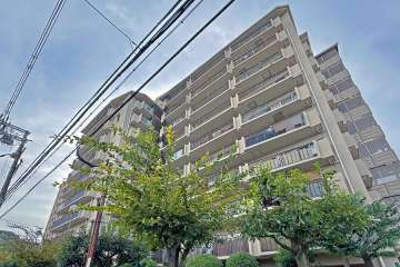 メゾンドヴィル今福の外観（北西側から）