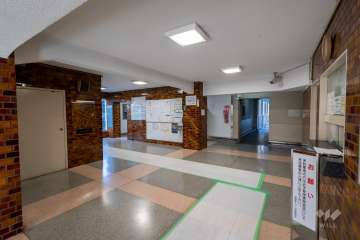 エントランスホール