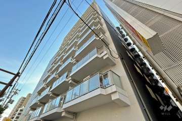 今福グランドハイツの外観（東側から）