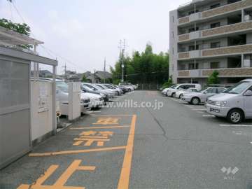 敷地内駐車場