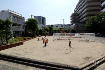 敷地内の公園