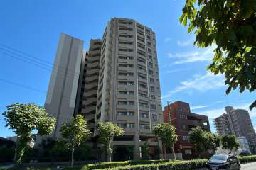 サンヴェール大阪城公園の外観（北西側から）