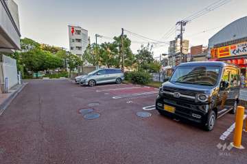 敷地内駐車場（屋外平面式）