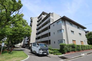 京橋南コーポ2号棟の外観（北西側から）