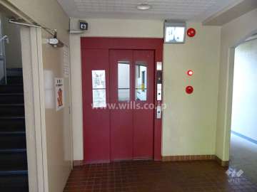 エレベーター（スキップフロアです。）