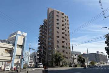 大阪城グリーンマンションの外観(北西側から)
