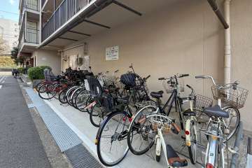 駐輪場　