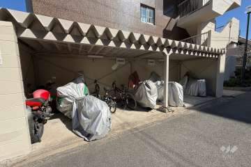 バイク置場