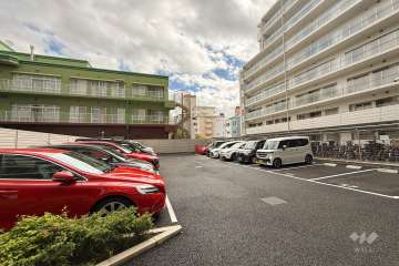 敷地内駐車場(屋外平面式)