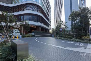 駐車場の出入り口