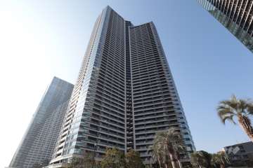 パークタワー勝どきサウスの外観(東側から)