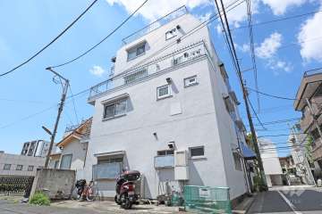 駒沢パークサイドマンションの外観(東側から)