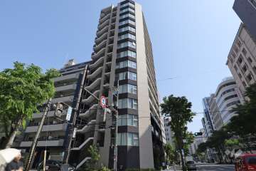 ソルティア東梅田の外観（北西側から）