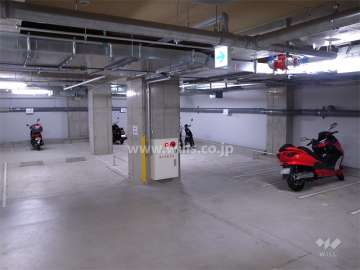 バイク置き場