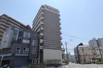 セオリー大阪ルチアの外観（北側から）