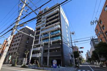 プレサンス東三国駅前グランクラスの外観(南西側から)