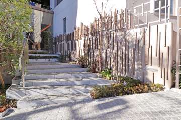 エントランスアプローチ