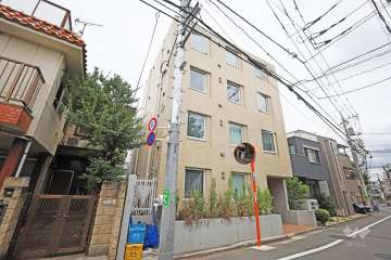 マキシブベーシック笹塚の外観（南西側から）