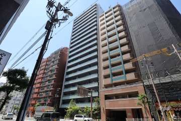 グランドメゾン谷町四丁目の外観（南東側から）