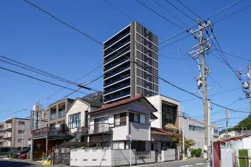 オープンレジデンシア瑞穂公園前の外観（南東方向から）