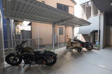 バイク置場