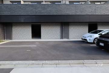 敷地内駐車場（屋外平面式）