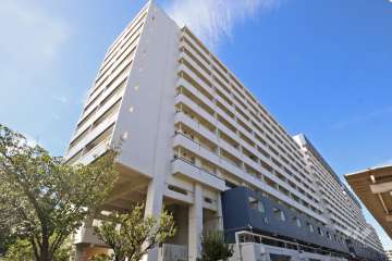 川崎河原町分譲共同ビル15号棟の外観（南東側から）