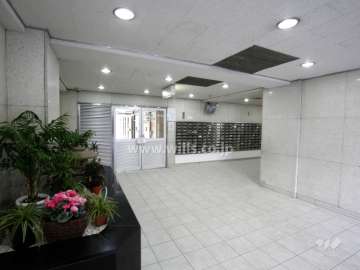 エントランスホール