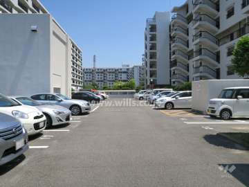 敷地内駐車場（屋外平面式）
