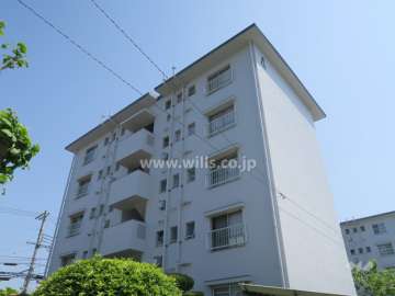 平田住宅4号棟の外観（北西側から）