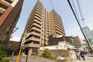 ディオレ阿倍野筋の外観（南東側から）