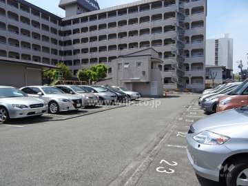 敷地内駐車場（屋外平面式）