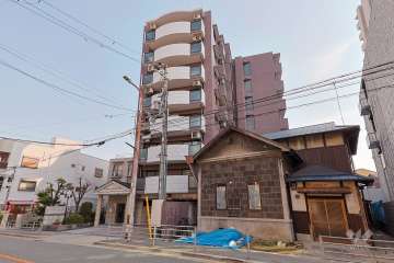 ノバ阿倍野3番館の外観（南西側から）