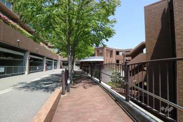 エントランスアプローチ