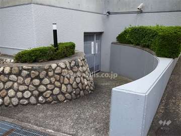 地階にある駐輪場