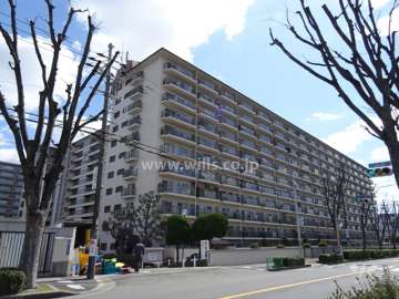 ローレルハイツ茨木総持寺２号棟の外観（北西側から）