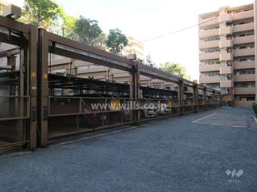 敷地内駐車場（屋外機械式）