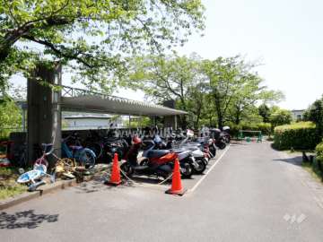 駐輪場
