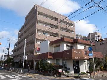 オークヒルズ武庫之荘ＥＡＳＴの外観（南西側から）