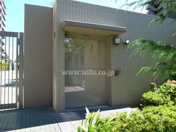 駐輪場出入り口