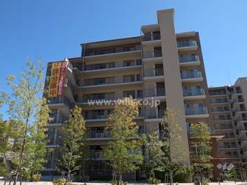 エルグレース彩都箕面A棟（パークフラッツ）の外観（北側から）