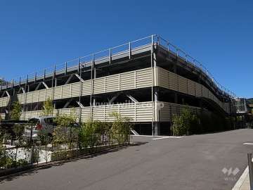 駐車場棟（平面自走式）