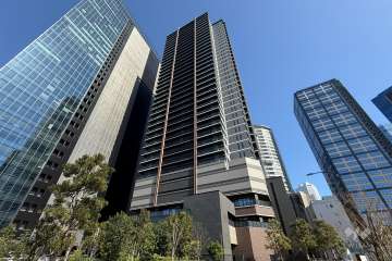 シティタワー新宿の外観（南西側から）