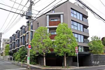 パークホームズ用賀3丁目の外観（北西側から）