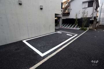敷地内駐車場（屋外平面式）