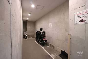 バイク置場