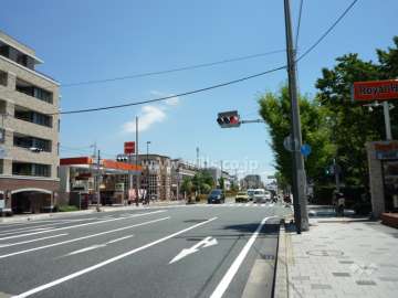 敷地南側は国道2号線に面しています。